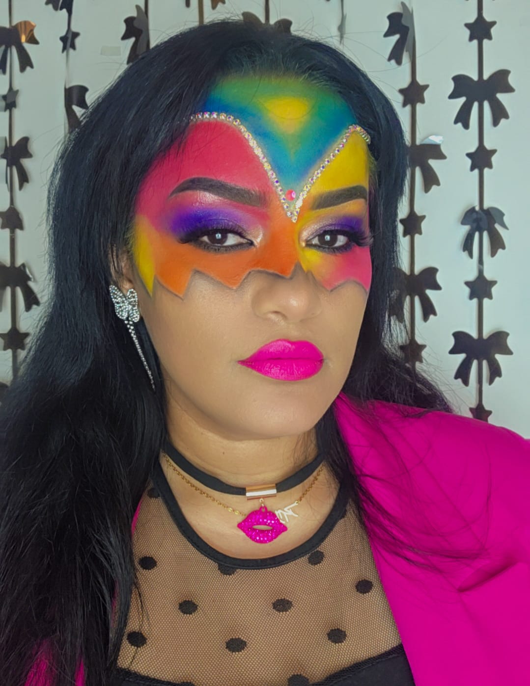 Maquillage pop art coloré masque papillon